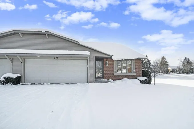 279 INTERLAKEN CT, Zeeland, MI 49464 Condominium For Sale  MLS# 24004376
