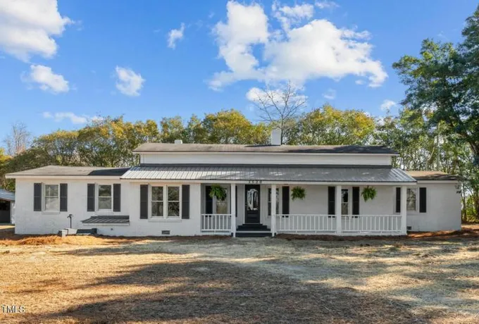 3520 MAXWELL RD, Autryville, NC 28318 Single Family Residence For Sale  MLS# 10010659