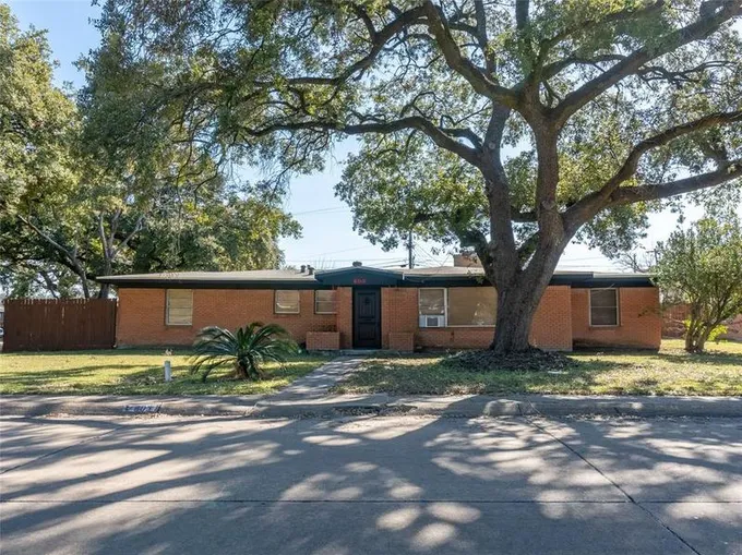 803 Cherokee Dr, Pasadena, TX 77506 for Sale