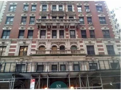 W 54th St Apt 8a for Sale
