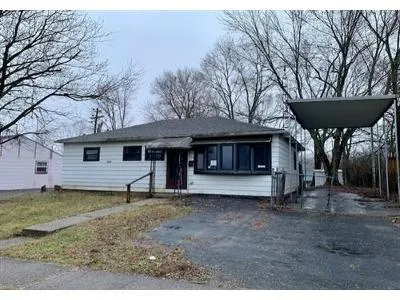 Freudenberger Ave for Sale