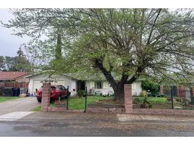 Hitchbird Way for Sale