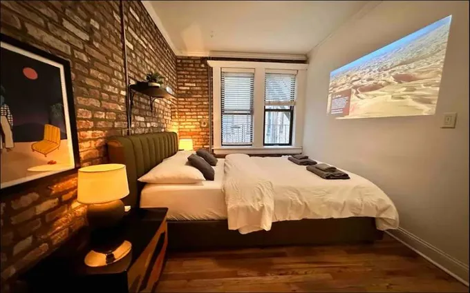 Furnished Williamsburg, Brooklyn room for rent in 2 Bedrooms, Apartment for 1800 per month. Room ID 4738282