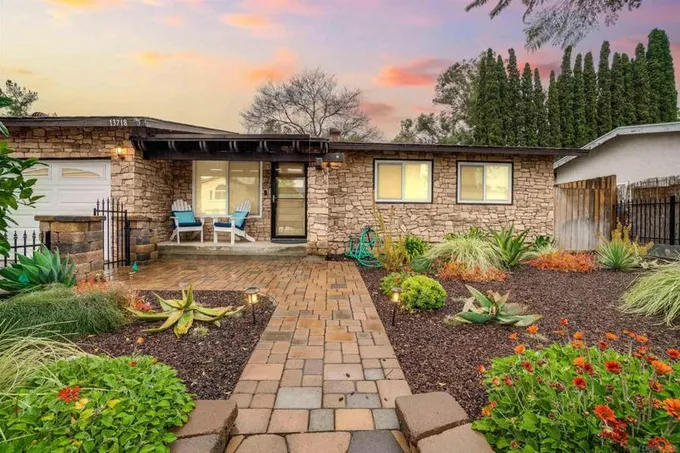 13718 SILVER LAKE DR, Poway, CA 92064 Single Family Residence For Sale  MLS# 240002417