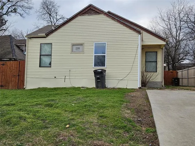 3208 Littlejohn Ave, Fort Worth, TX 76105 for Rent