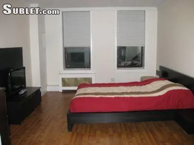 Rental listing in Midtown-West, Manhattan. Contact the landlord or property manager direct about rental.
