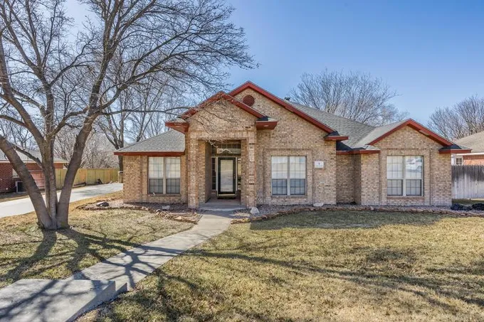 8 CANYON RIM Drive, Canyon, TX 79015 for Sale