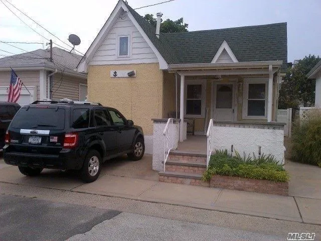 43 Oswego Avenue, Long Beach, NY 11561 for Rent