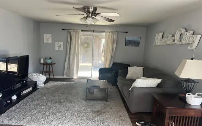 Furnished Nashville Southwest, Nashville Area room for rent in 2 Bedrooms, Apartment for 1100 per month. Room ID 4738204