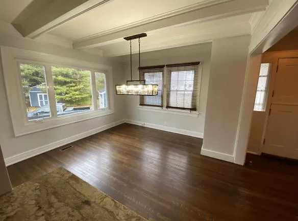 556 E Fall Creek Pkwy N Dr - Indianapolis, IN 46205 - Home For Rent