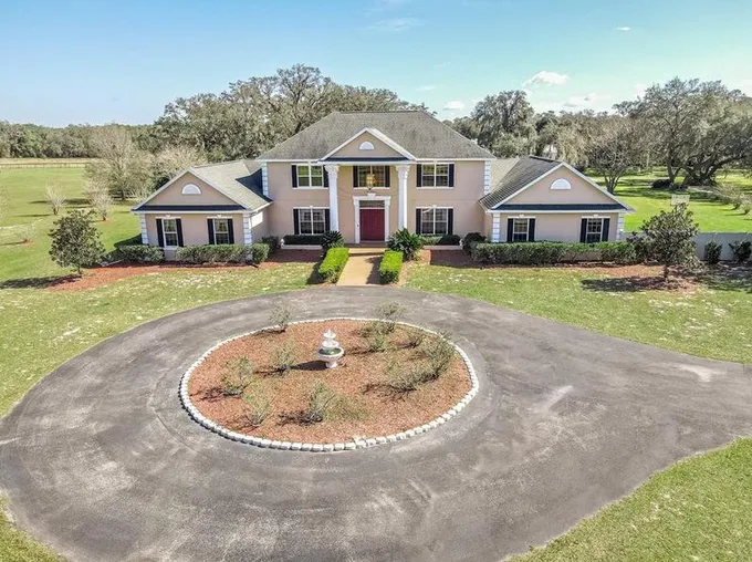 33313 Rowntree, Dade City, FL 33523 - MLS T3501771 for Sale