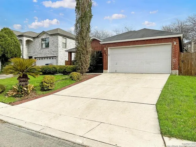 13555 HICKORY LEGEND, San Antonio, TX 78247-3706 for Sale