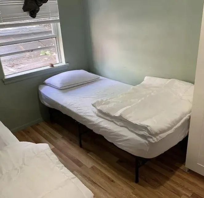 Rental listing in Elmhurst, Queens. Contact the landlord or property manager direct about rental.