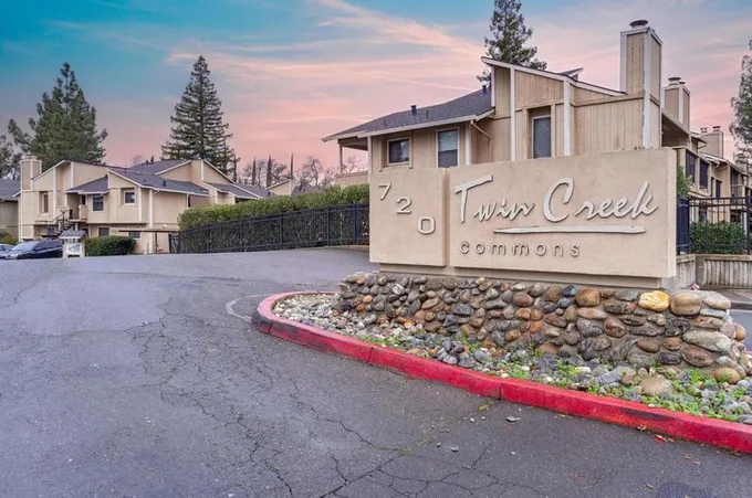720 Sunrise Ave #50, Roseville, CA 95661 - MLS 224007339 for Sale