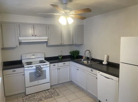 10814 W 44th Pl unit 1 - Wheat Ridge, CO 80033 - Home For Rent