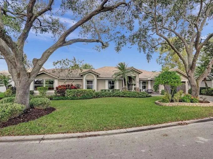 9001 NW 53rd Manor, Coral Springs, FL 33067 - MLS A11491783 for Sale