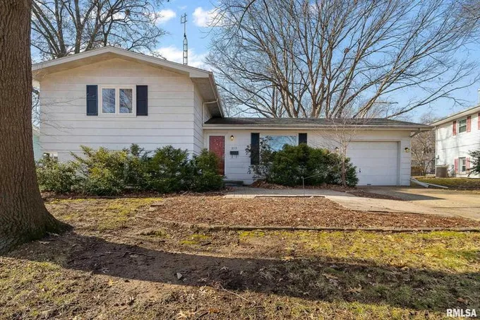 213 CARTWRIGHT DR, Springfield, IL 62704 Single Family Residence For Sale  MLS# CA1027156