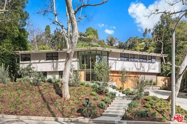 960 Chantilly, Los Angeles CA 90077 for Sale