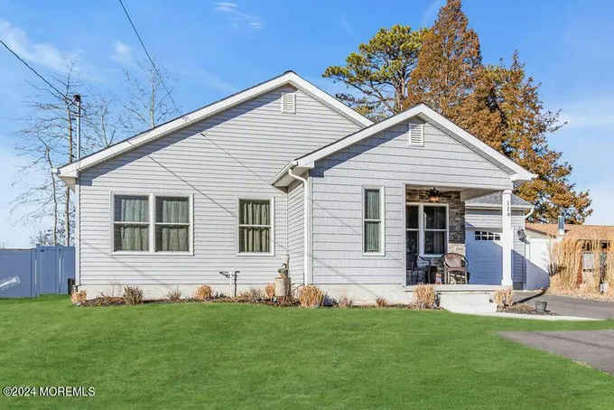 114 BEACH BLVD, Forked River, NJ 08731 Single Family Residence For Sale  MLS# 22403539