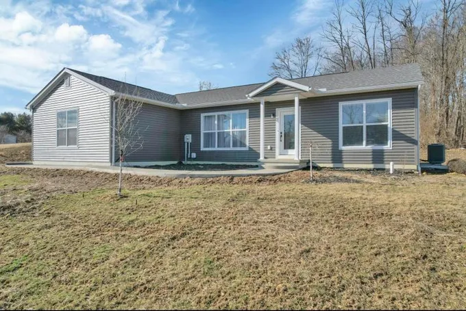 Crooksville, Morgan County, OH House for sale Property ID: 418856722