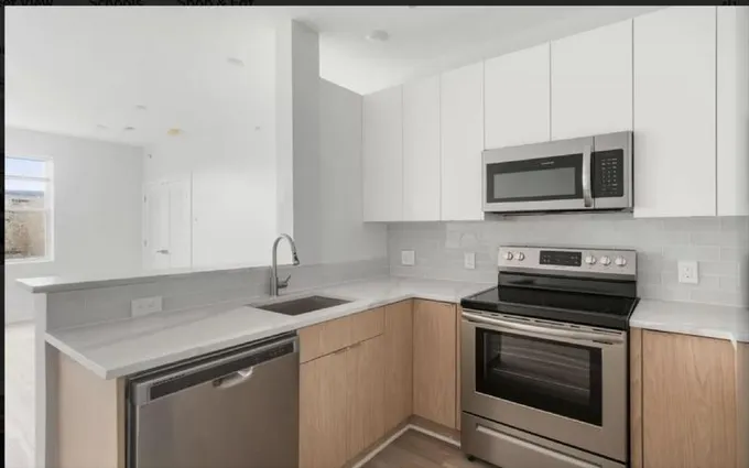 Furnished University City, West Philadelphia room for rent in 2 Bedrooms, Apartment for 874 per month. Room ID 4738472