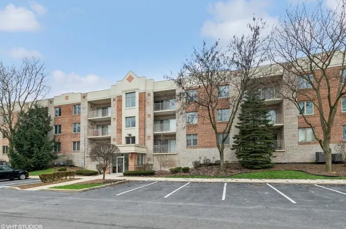 7841 W 157th St #107, Orland Park, IL 60462 - MLS 11961976 for Sale