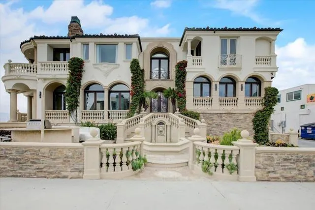 100 The Strand, Hermosa Beach CA 90254 for Sale