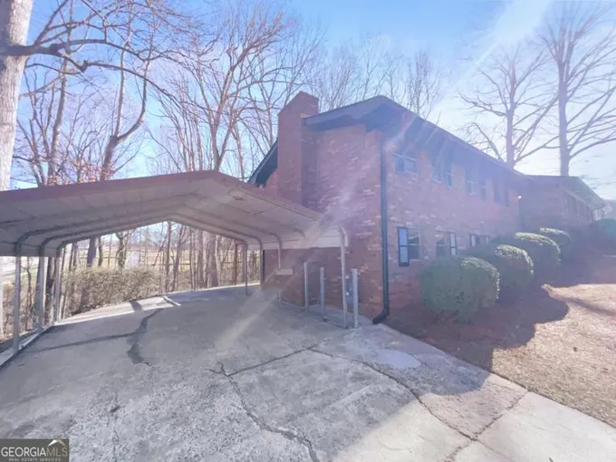 5810 FOREST DR, Acworth, GA 30102 Single Family Residence For Sale  MLS# 10247576