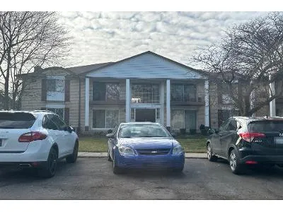 Gloede Dr Apt D1 for Sale
