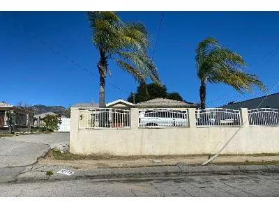 Borden Ave for Sale