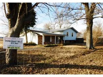 Kent Blvd for Sale