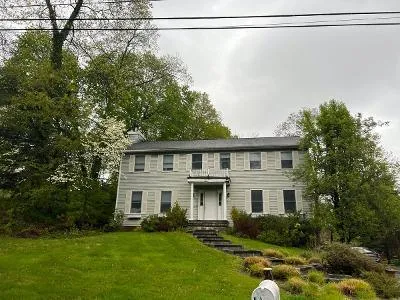 Oak Rd for Sale