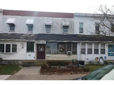Iroquois St for Sale