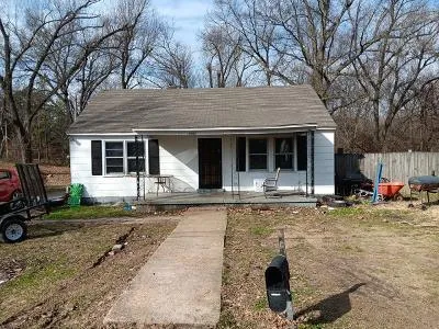 Woodrow St for Sale