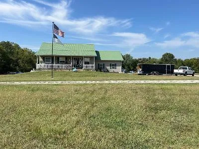 W Hayfield Ln for Sale