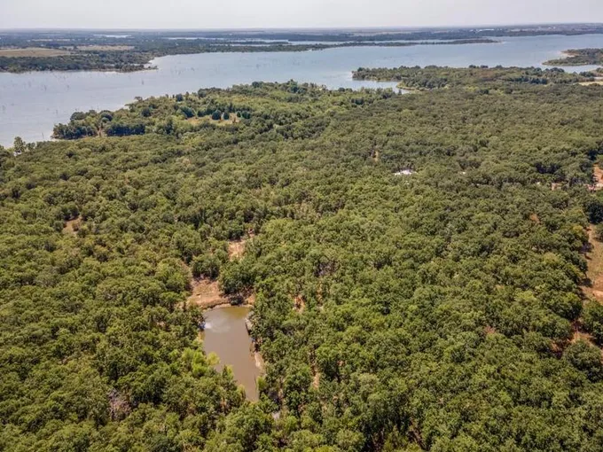 890 Harpole Rd, Tioga, TX 76271 for Sale