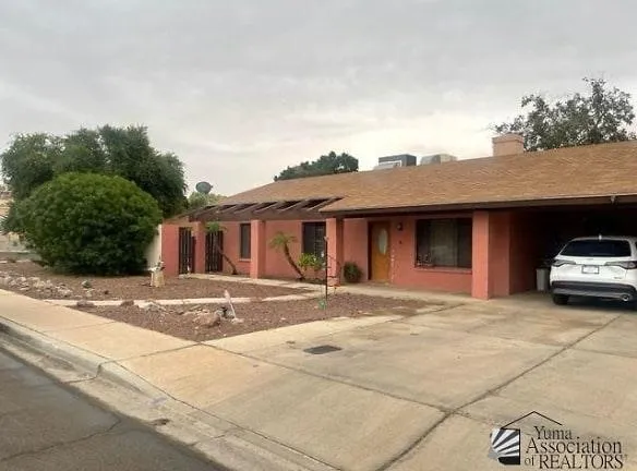 1671 W Del Oro Ln - Yuma, AZ 85364 - Home For Rent