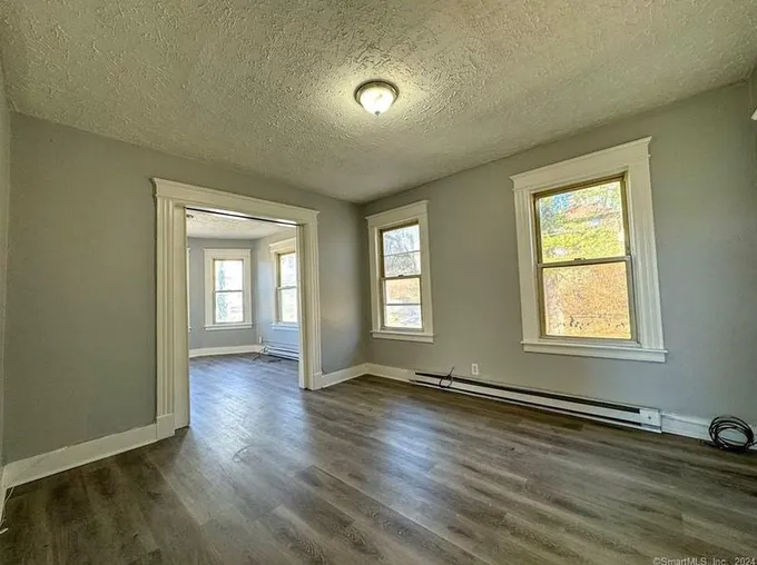 32 Howard St #2, Waterbury, CT 06705 - MLS 170622795 for Rent