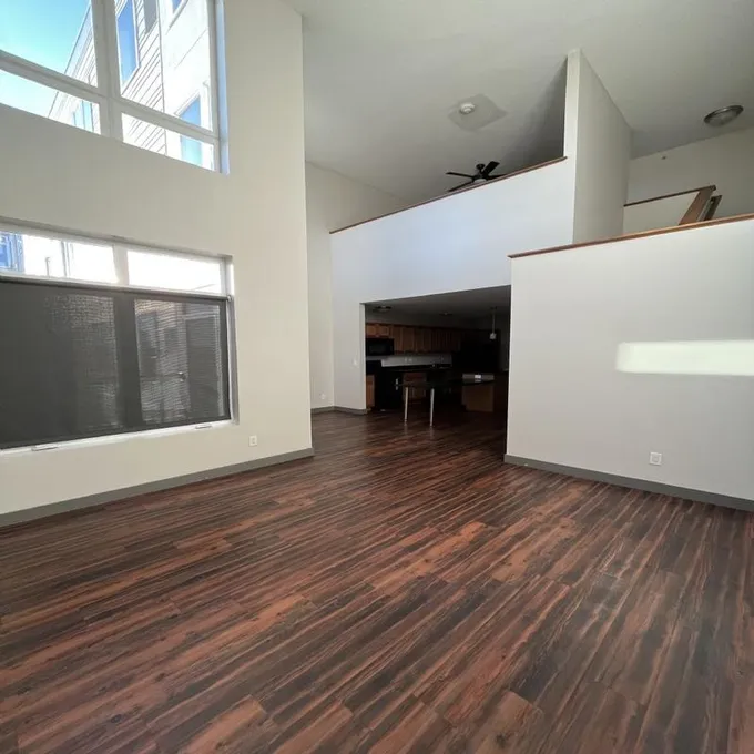 Rental listing in West Des Moines, Des Moines Area. Contact the landlord or property manager direct about rental.