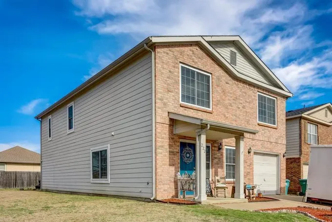 222 Green Meadows Rd, Wilmer, TX 75172 for Sale