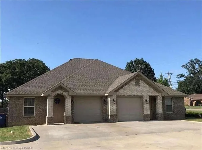 2773 Oakview RD Unit #2, 2, Fort Smith, AR 72908  578316732 for Rent