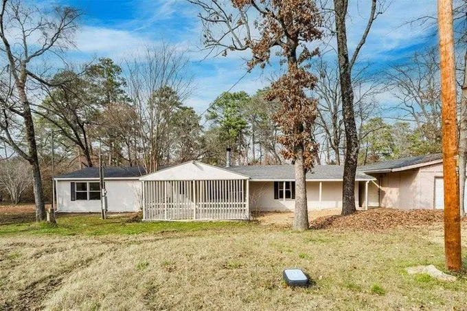 7443 Forest Hill Drive, Frankston, TX 75763  624328228 for Sale