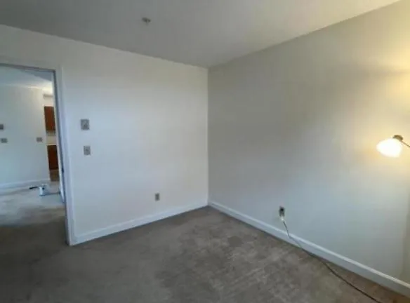 18 Smithwheel Rd - Old Orchard Beach, ME 04064 - Home For Rent