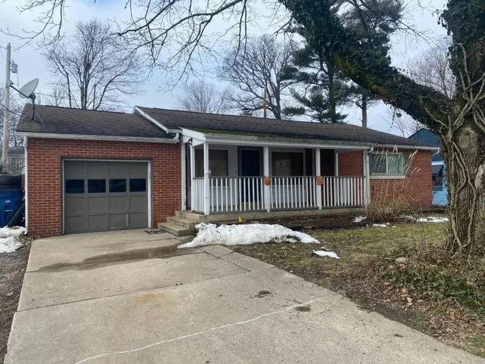 921 WELLER AVE, La Porte, IN 46350 Single Family Residence For Sale  MLS# 544404 for Rent
