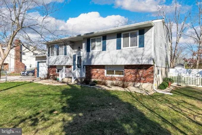 409 Florida Trail, Browns Mills, NJ 08015 for Sale
