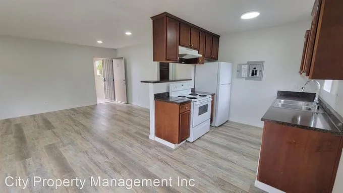 966 S Sunshine Ave - 2  966 S Sunshine Ave for Sale