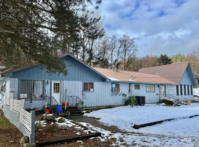 330 N PARK ST, Peck, ID 83545 Single Family Residence For Sale  MLS# 98898909