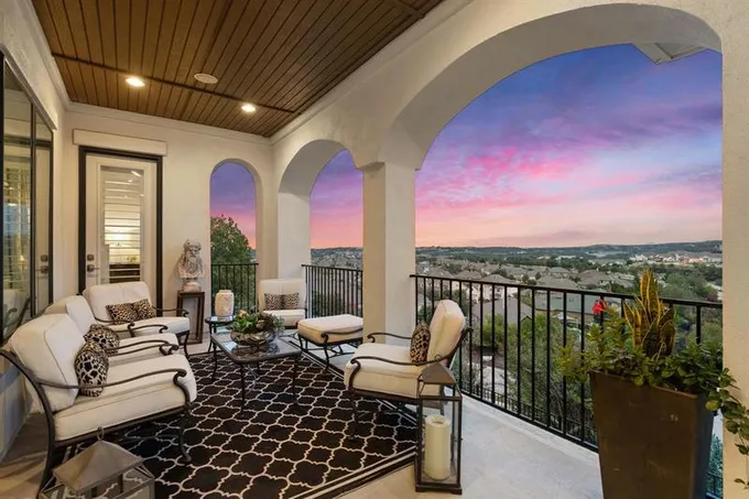 207 Serene Hilltop Cir, Austin, TX 78738 for Sale