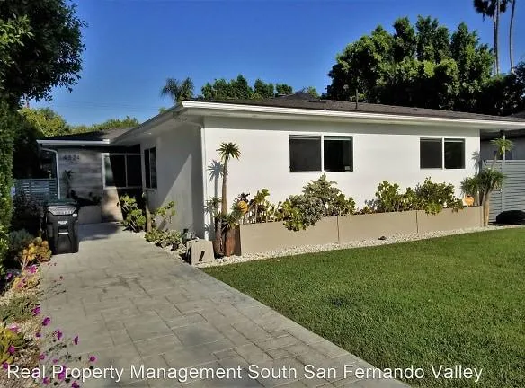 4524 Cedros Ave - Los Angeles, CA 91403 - Home For Rent