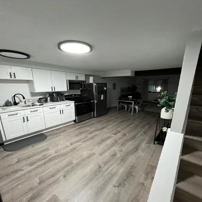 Furnished University Neighborhood, Syracuse Metro room for rent in 2 Bedrooms, Apartment for 1035 per month. Room ID 4739111